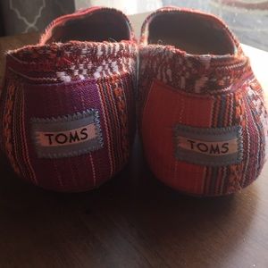 TOMS-